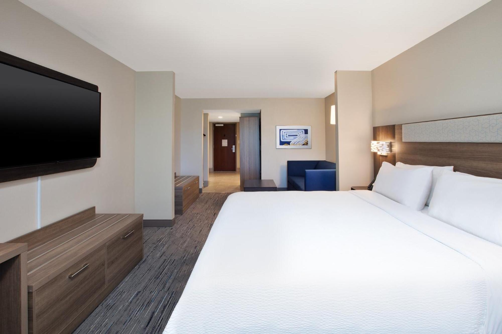 Holiday Inn Express & Suites I-26 & Us 29 At Westgate Mall By Ihg Spartanburg Bagian luar foto